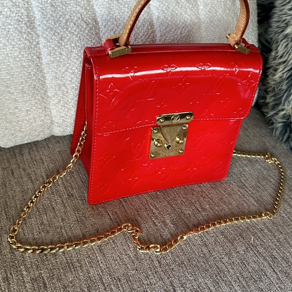 LOUIS VUITTON Monogram Vernis Spring Street Hand Bag Red - Picture 3 of 13